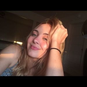 Meet your Posher, Brieanna